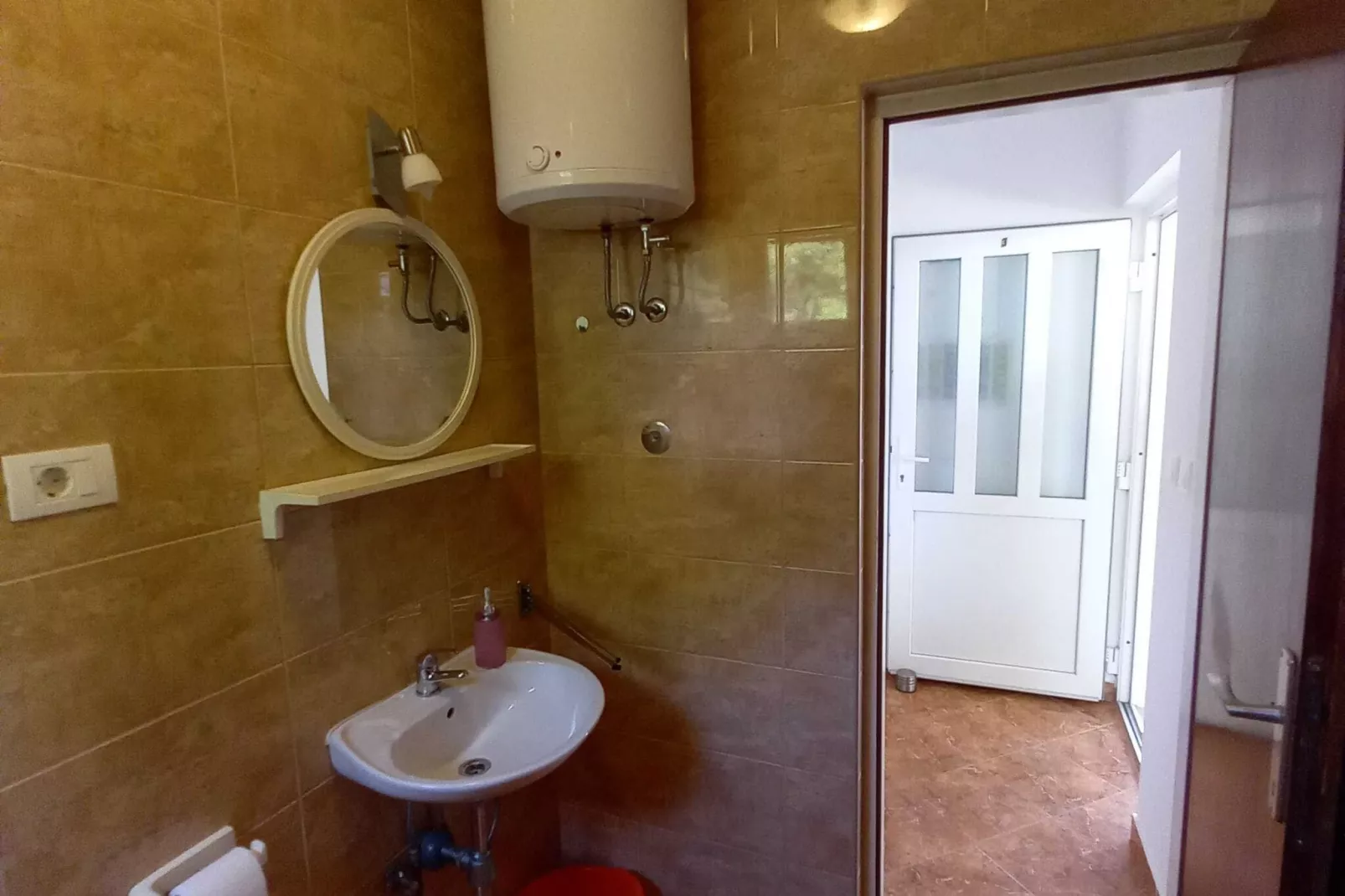 Apartments Vinko Mljet- One-Bedroom Apartment with Terrace (A3)-Salle de bain