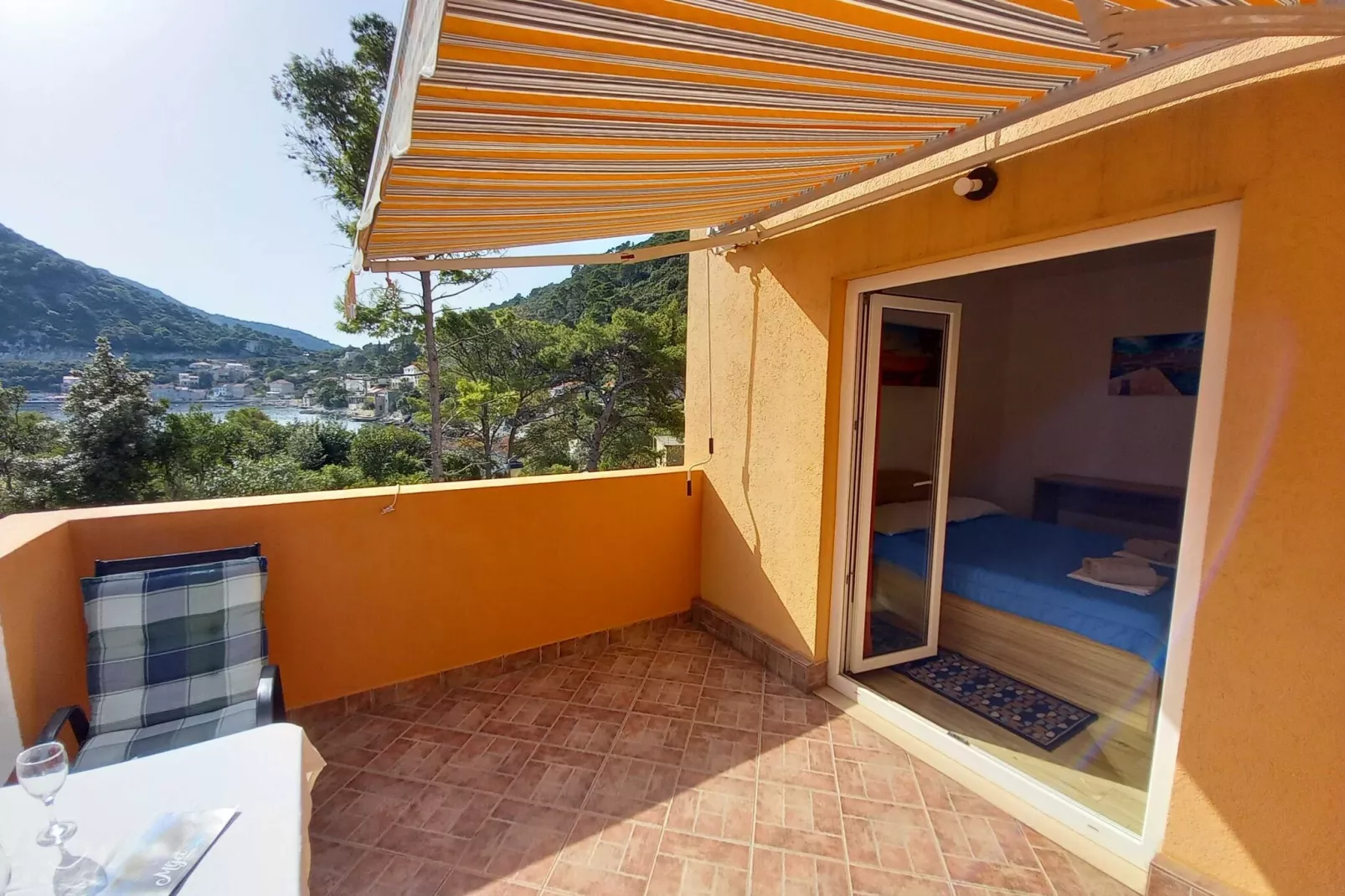 Apartments Vinko Mljet- One-Bedroom Apartment with Terrace (A5)-Terrace