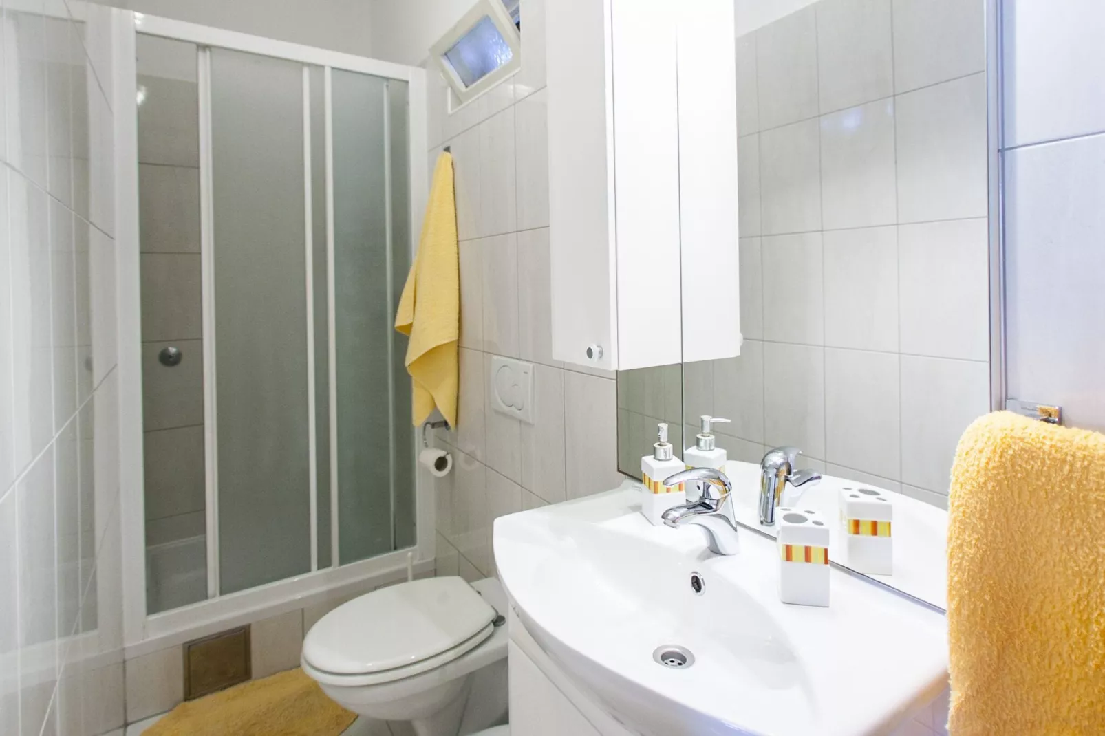 Apartments Magdalena - Bungalow with terrace (A1)-Bathroom