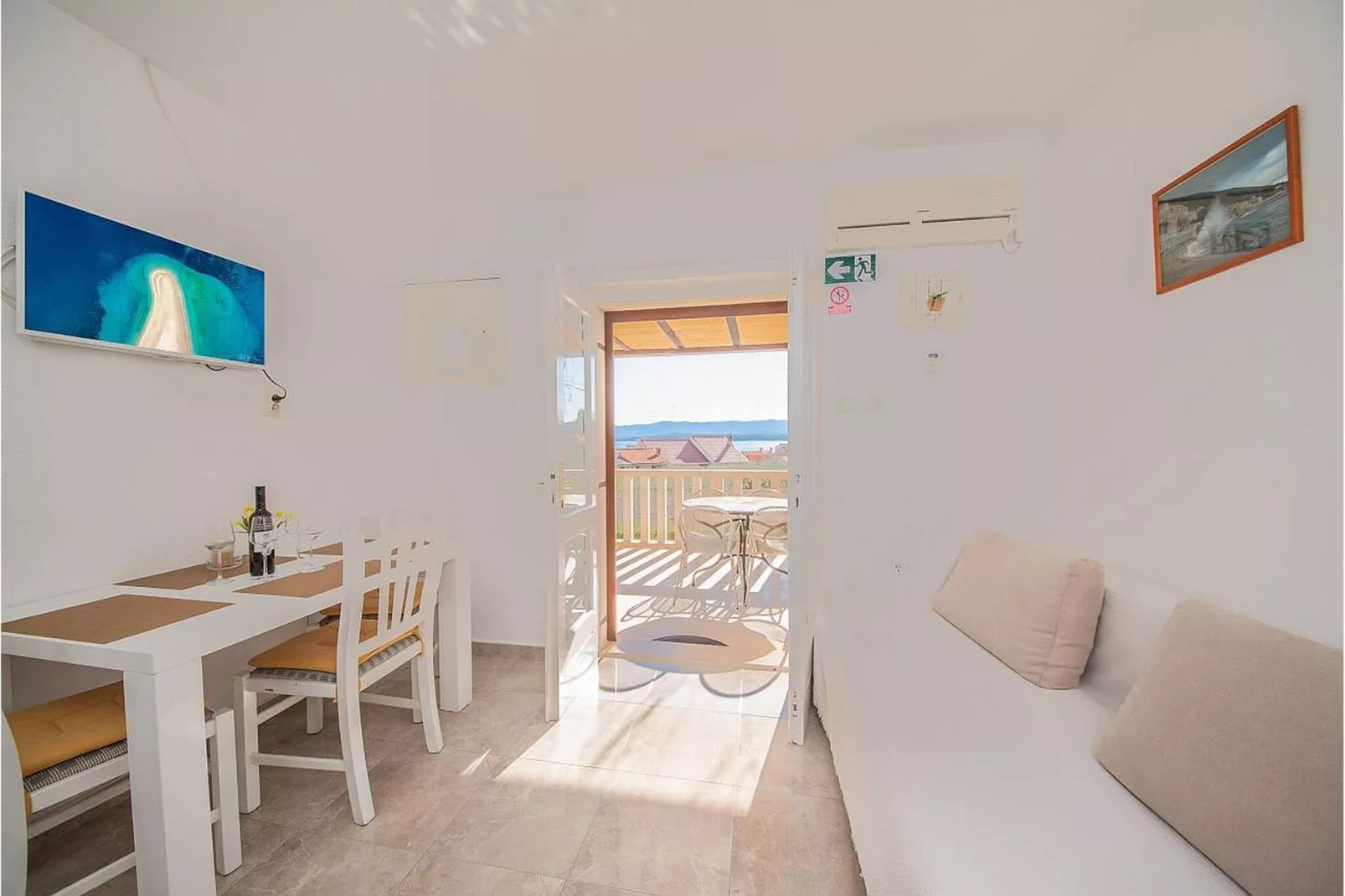 Apartments Magdalena - Standard Apartment with Terrace and Sea View (A2)-Innen