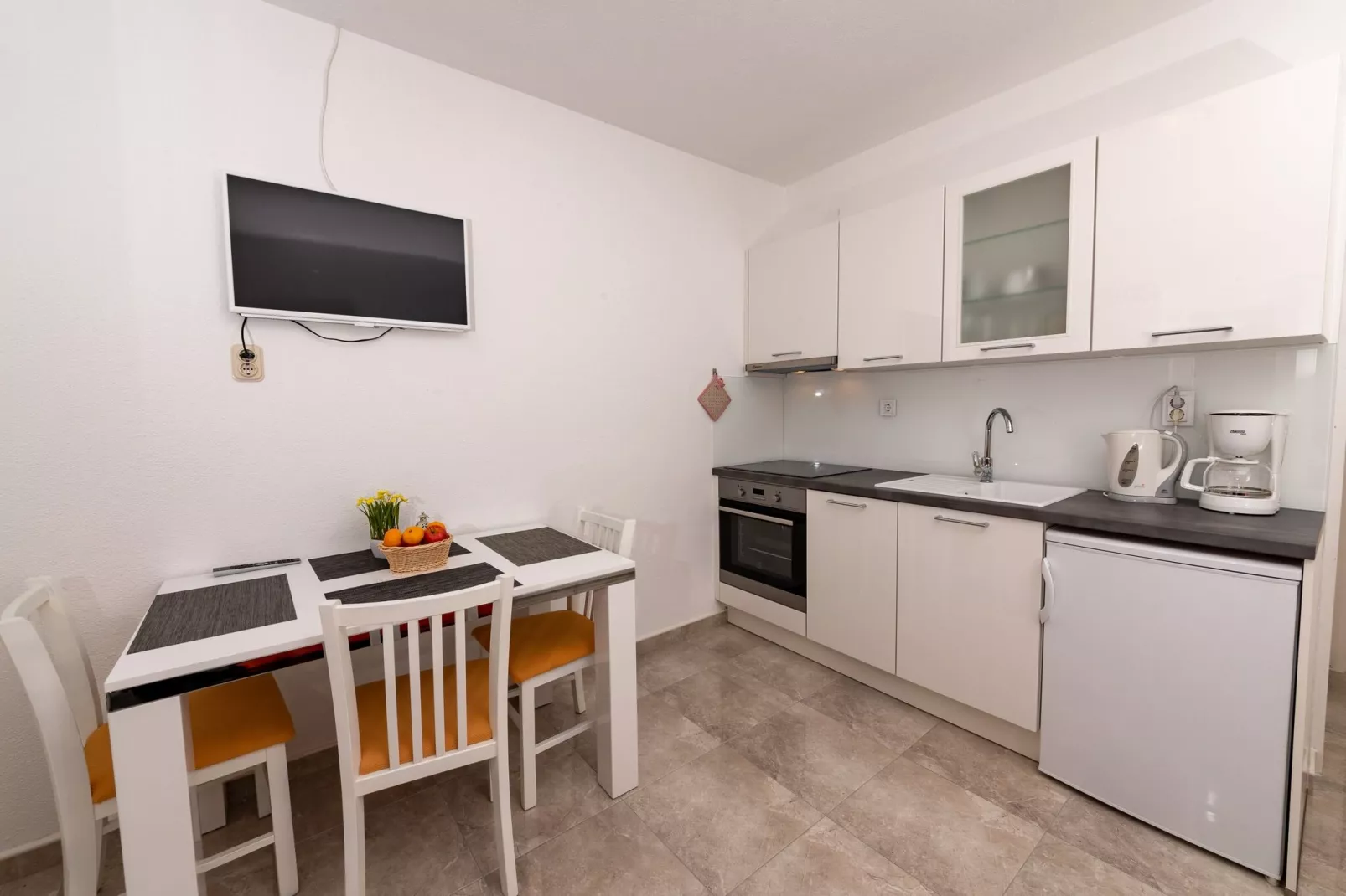 Apartments Magdalena - Apartment with Sea View and Terrace (A3)-Kitchen