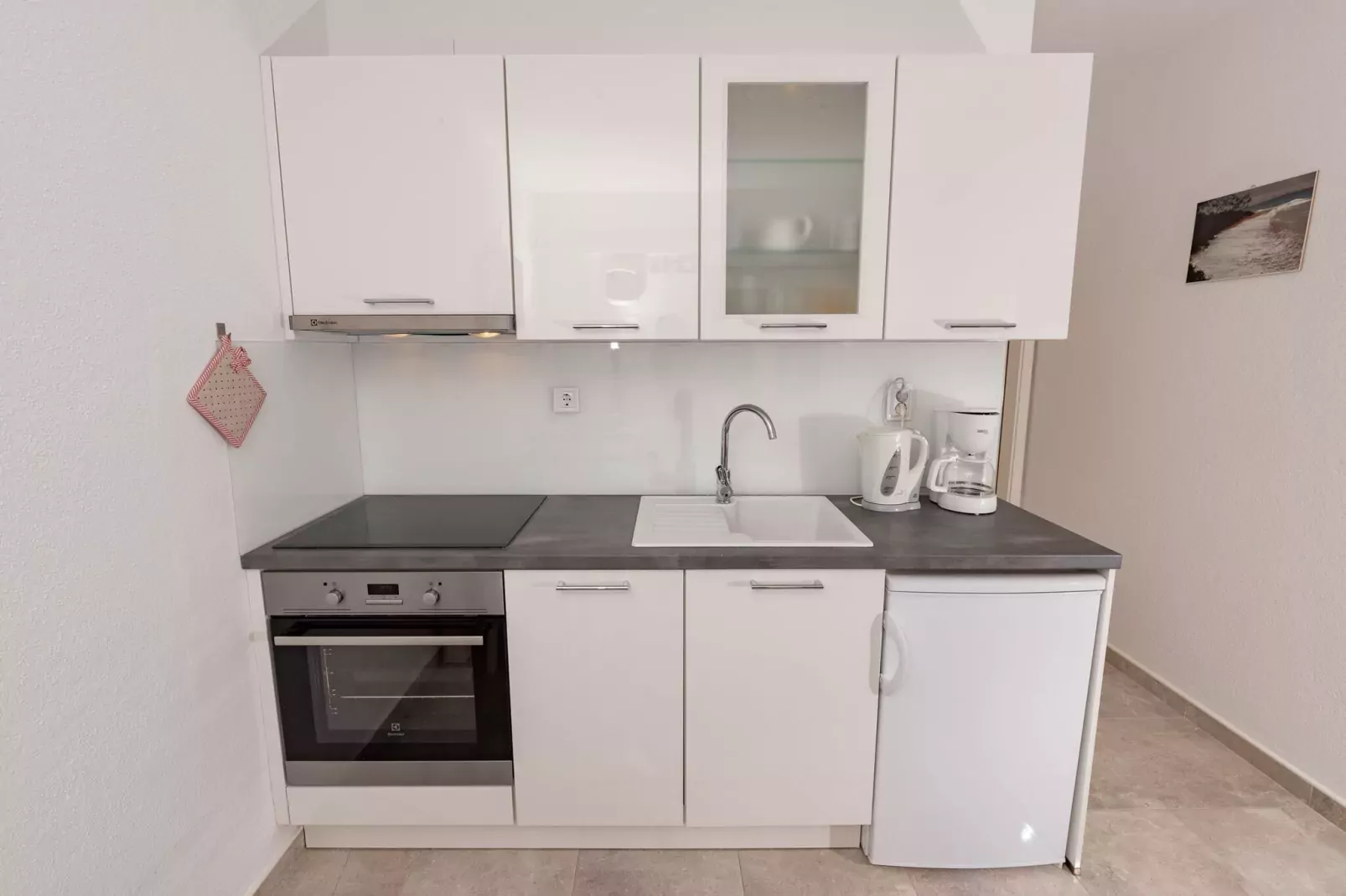 Apartments Magdalena - Apartment with Sea View and Terrace (A3)-Kitchen