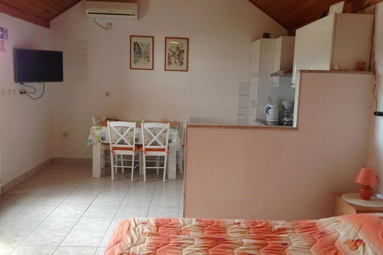 Holiday Home Oliva - Holiday House with Terrace and Sea View-Esszimmer