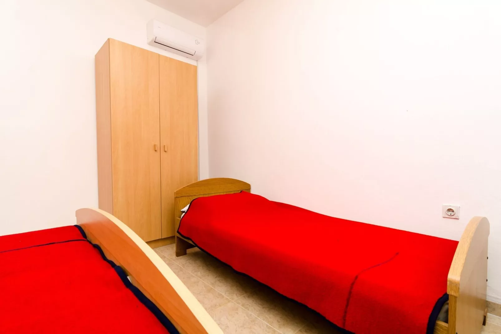 Guest House Kiko - Apartment with Balcony (A5)-Bedroom