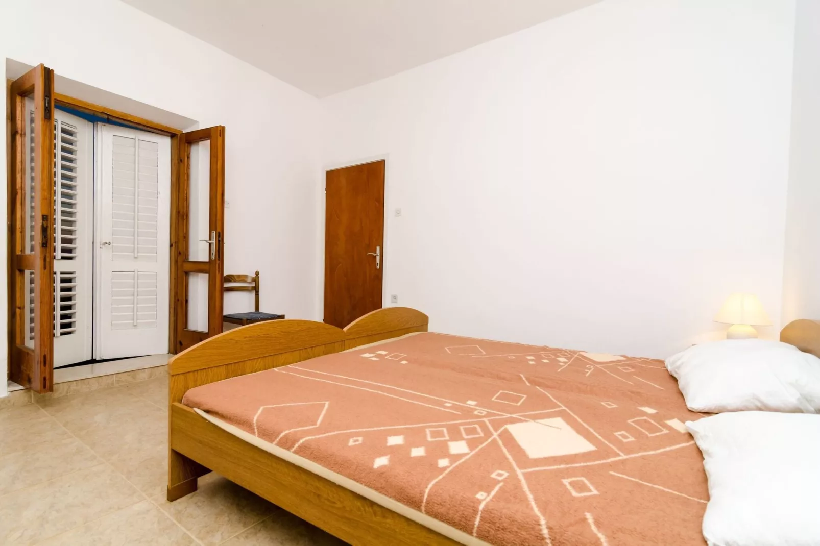 Guest House Kiko - One-Bedroom Apartment with Balcony and Sea View (A4)-Bedroom