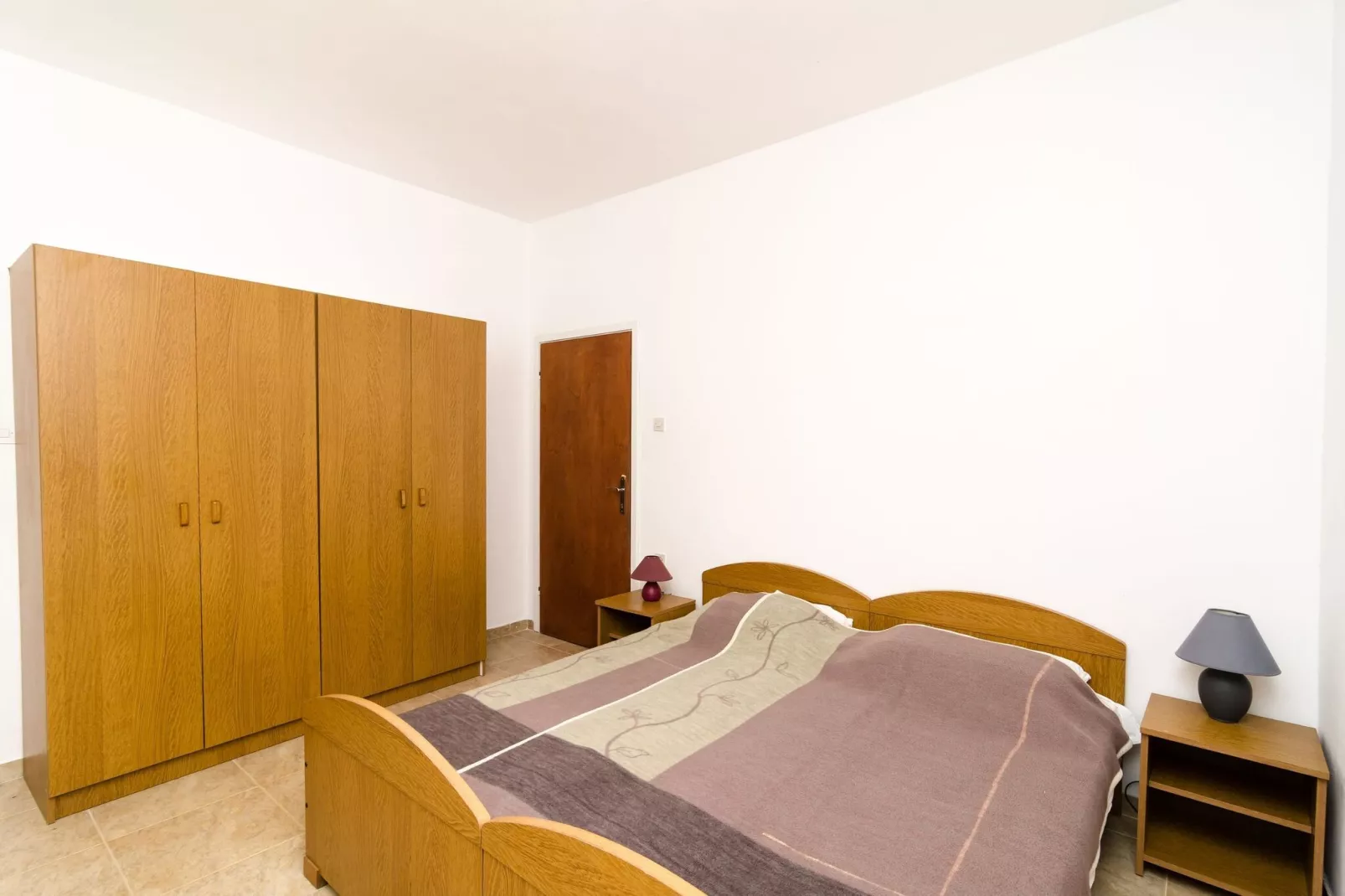 Guest House Kiko - One-Bedroom Apartment with Balcony and Sea View (A4)-Bedroom