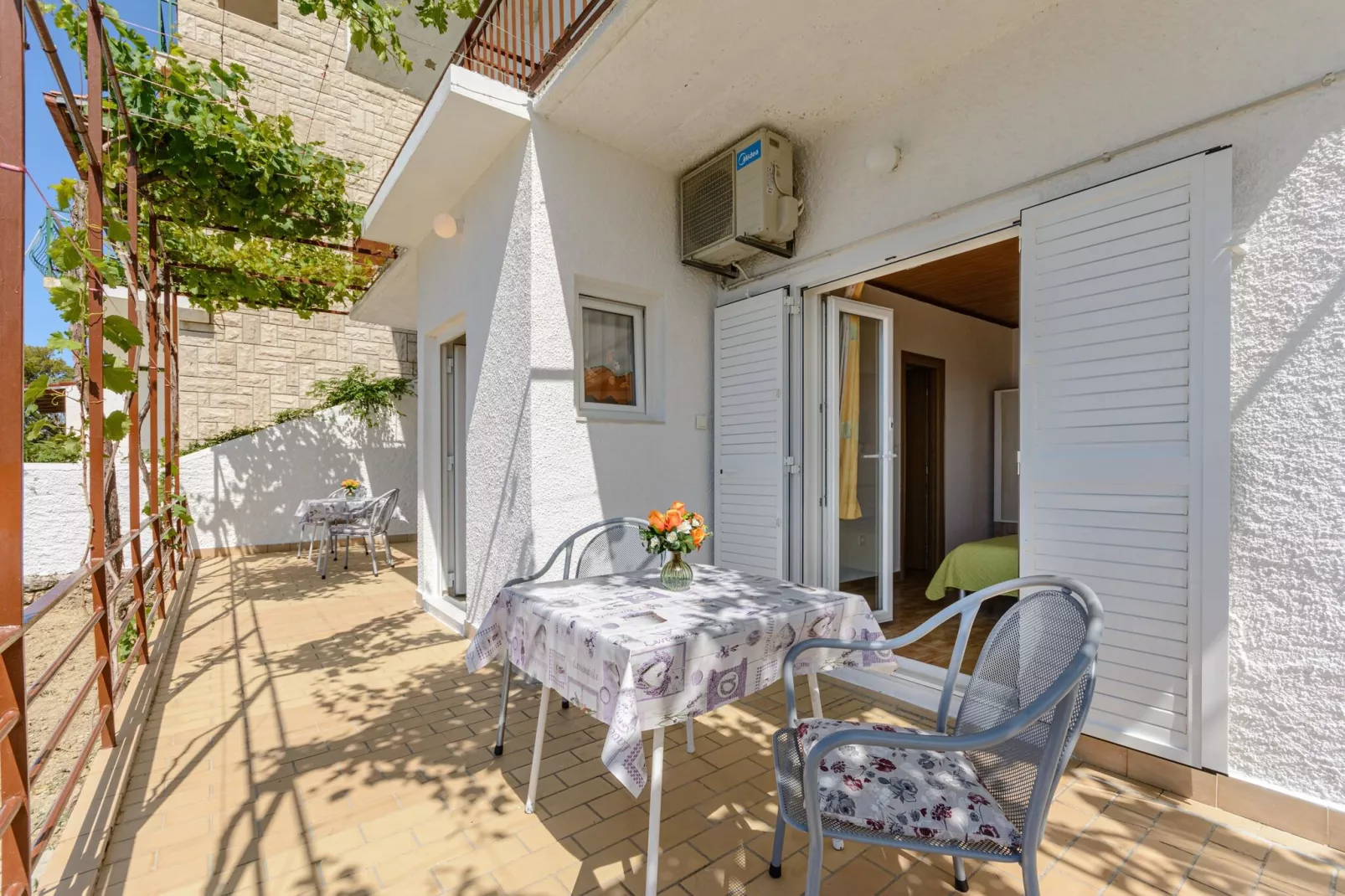 Rooms Sani- Double Room with Terrace and Sea View (S2)-Terrace