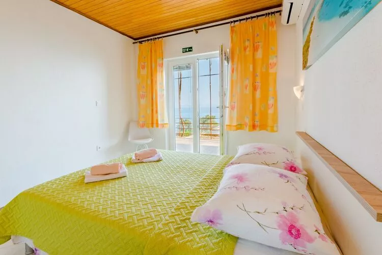 Rooms Sani - Double Room with Terrace and Sea View (S3)-Schlafzimmer