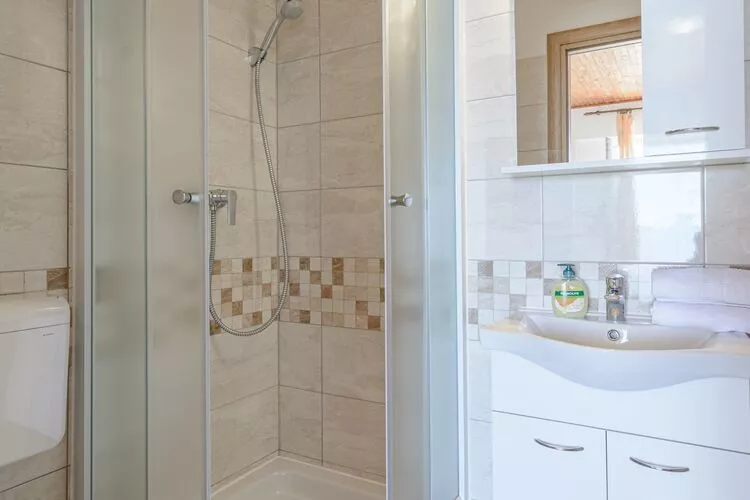 Rooms Sani - Double Room with Terrace and Sea View (S1)-Bathroom