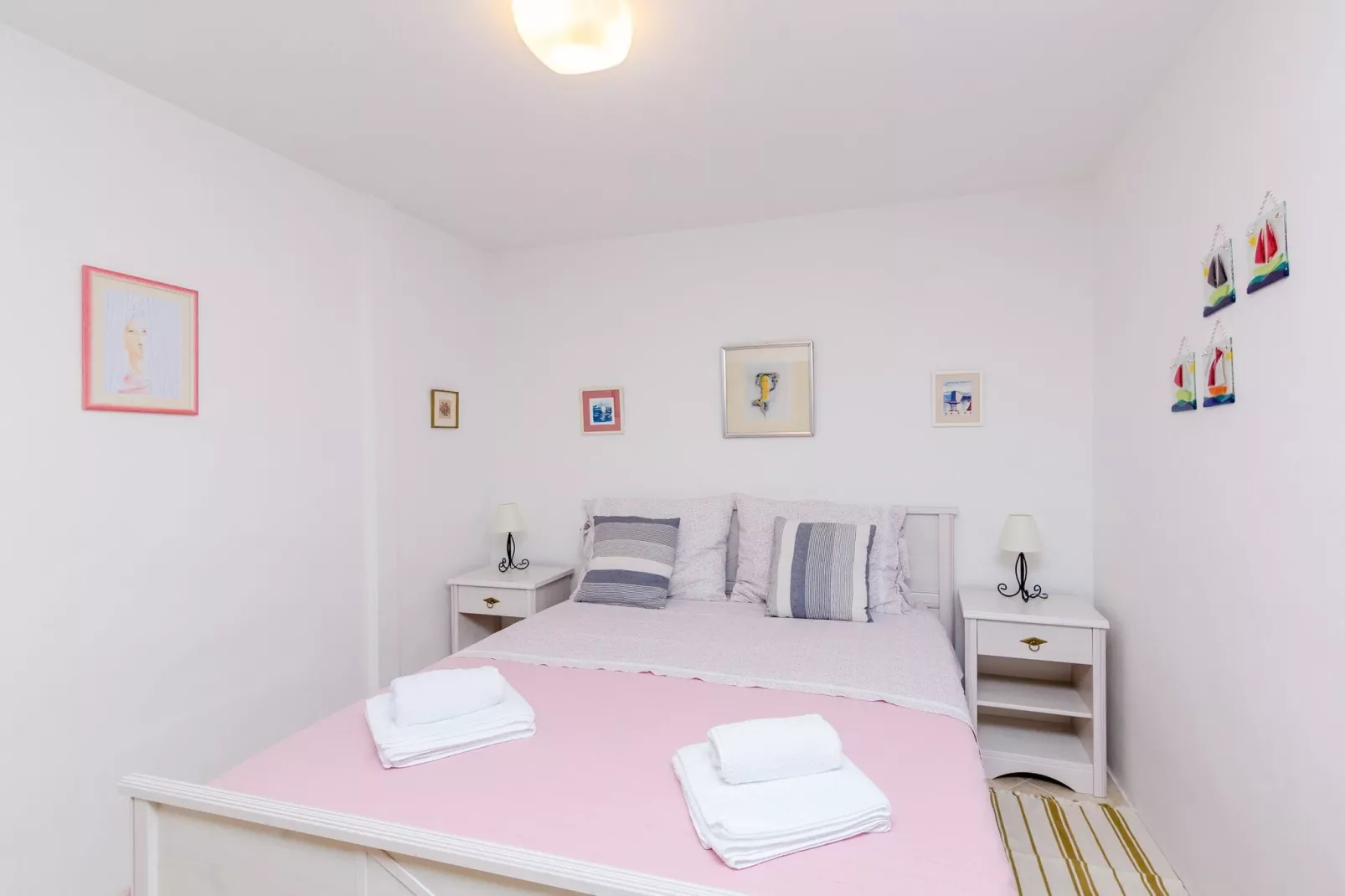 Apartment Simović - One Bedroom Apartment-Bedroom