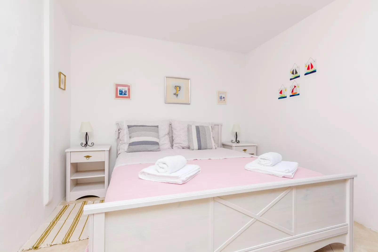 Apartment Simović - One Bedroom Apartment-Bedroom