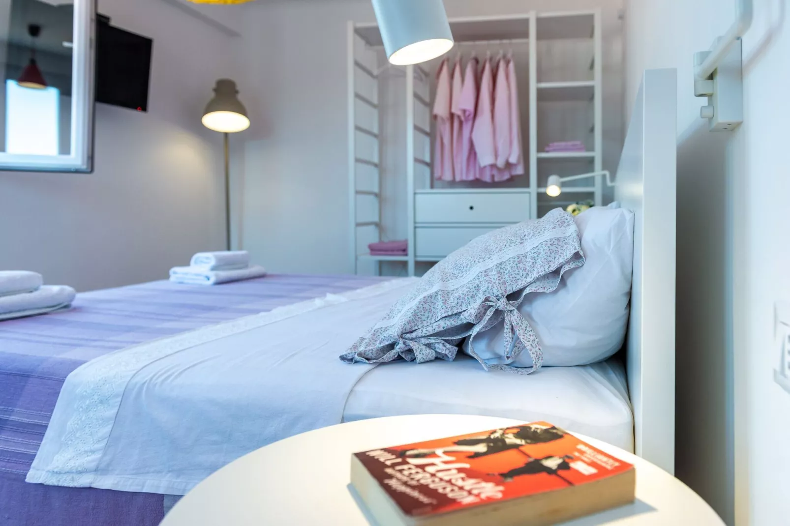 Apartment Simović - Two Bedroom Apartment with City View-Bedroom