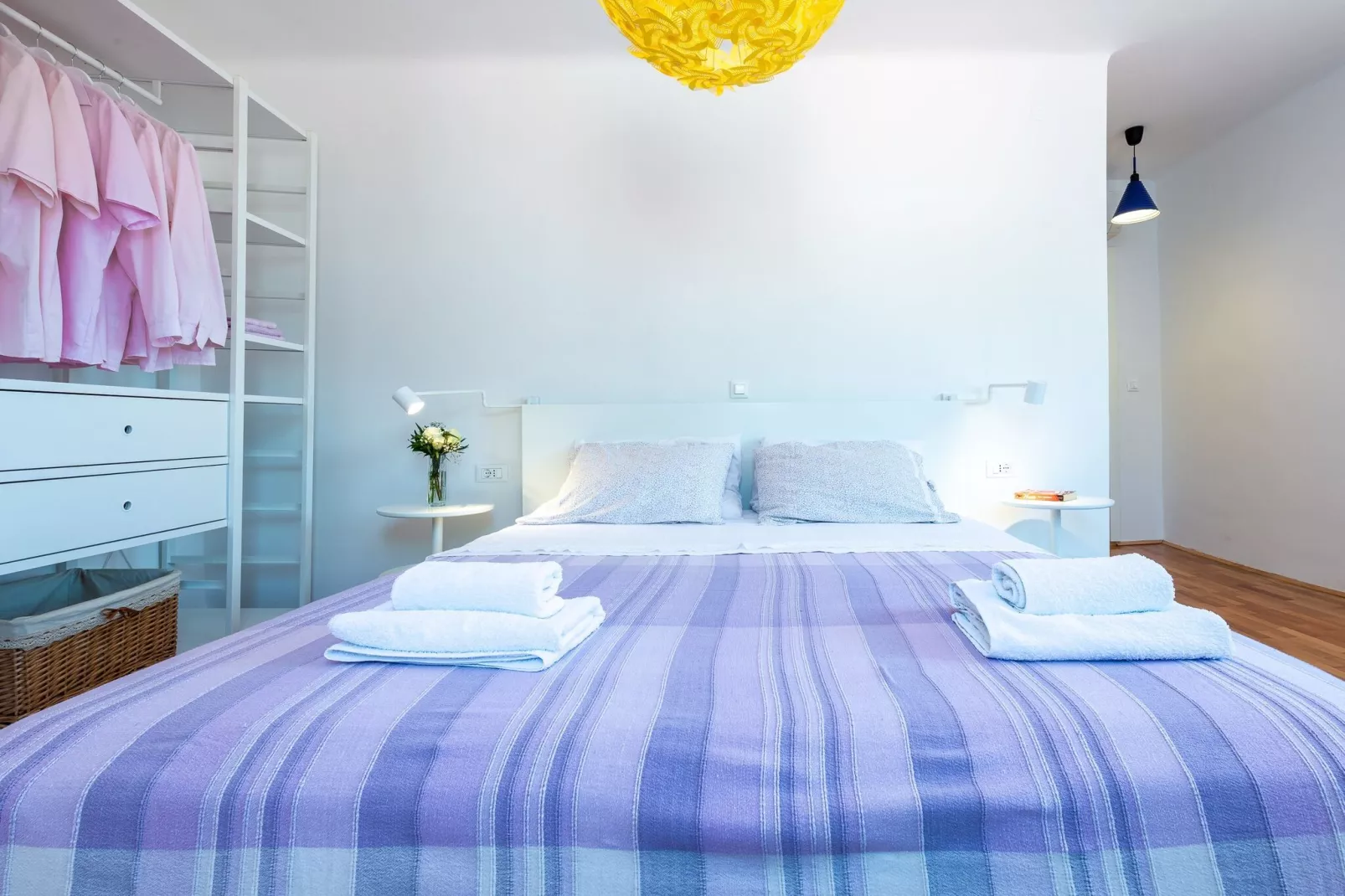 Apartment Simović - Two Bedroom Apartment with City View-Bedroom