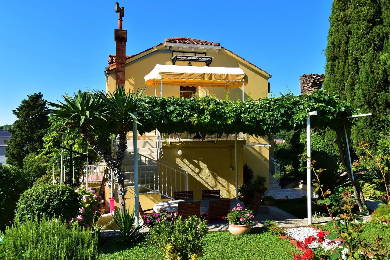 Guest House Kanjuo - Studio Apartment with Terrace and Garden View-Outdoor