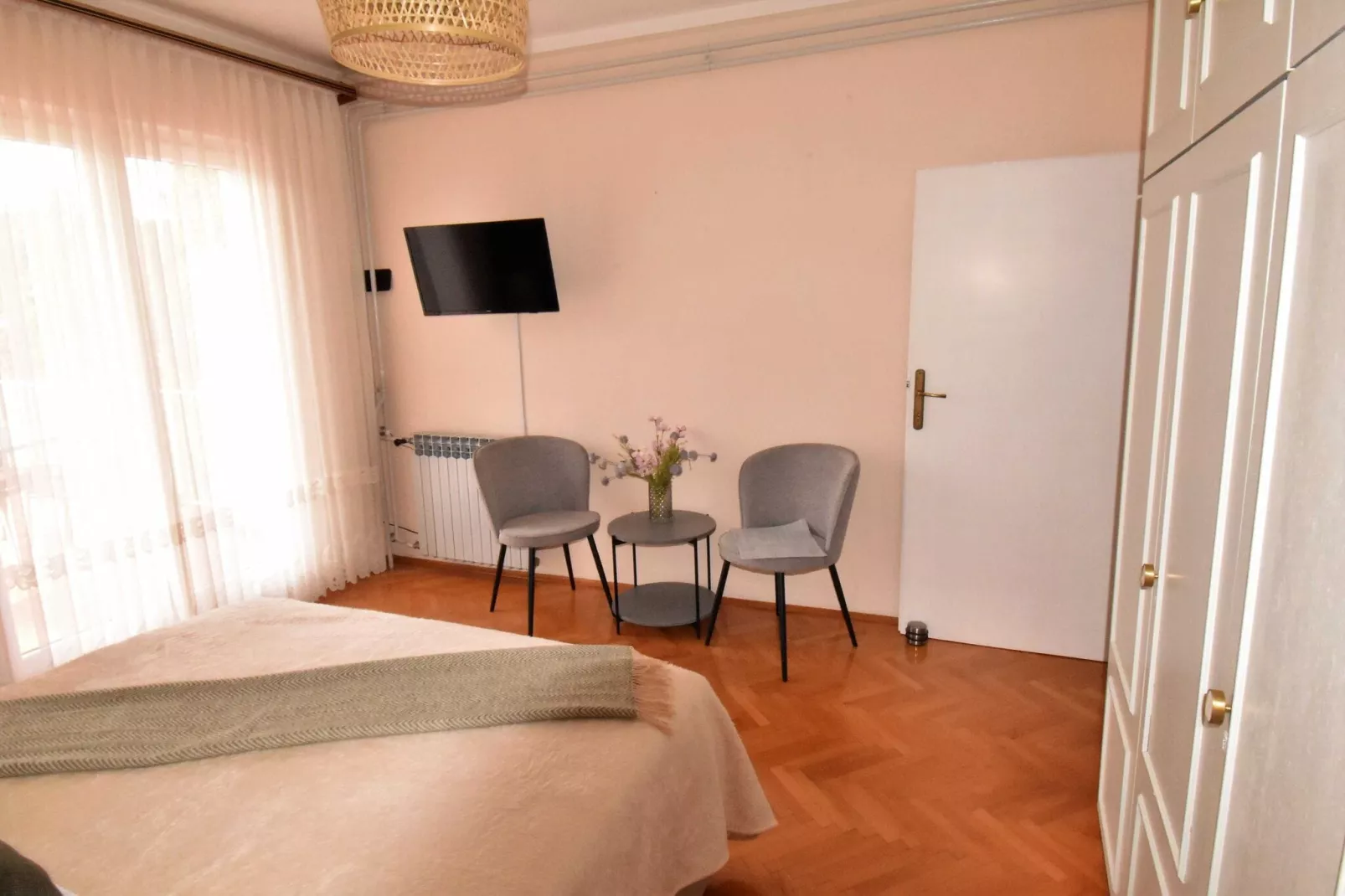 Guest House Kanjuo - Double Room with Terrace and Garden View-Bedroom