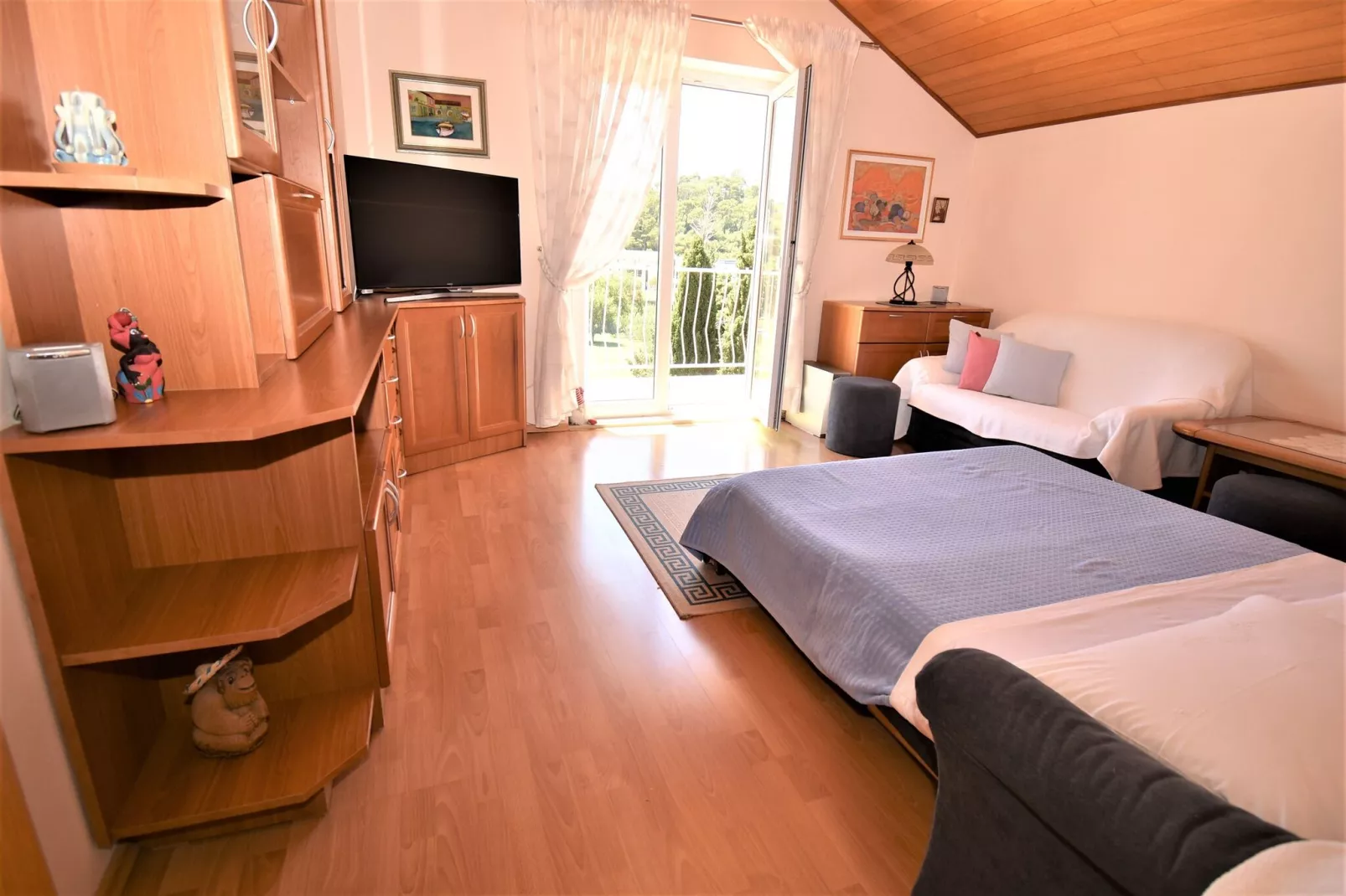 Guest House Kanjuo - Two Bedroom Apartment with Terrace and Garden View-Bedroom