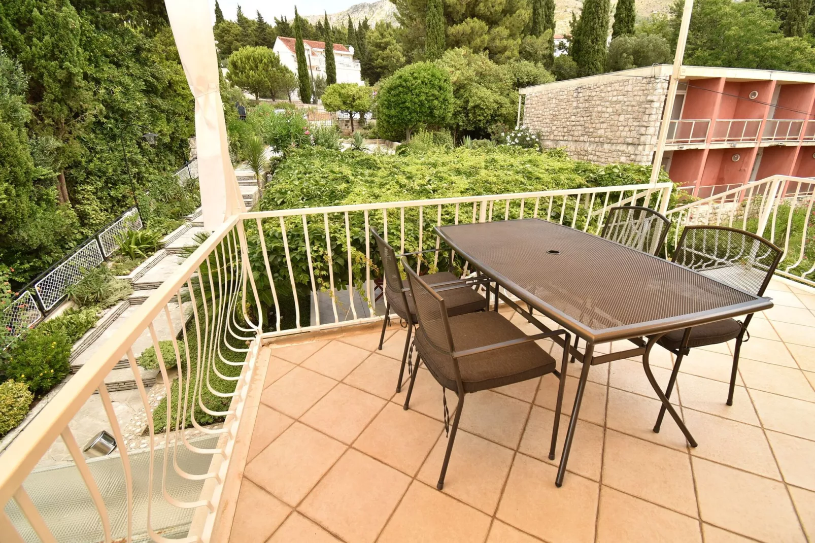 Guest House Kanjuo - Two Bedroom Apartment with Terrace and Garden View-Terrace