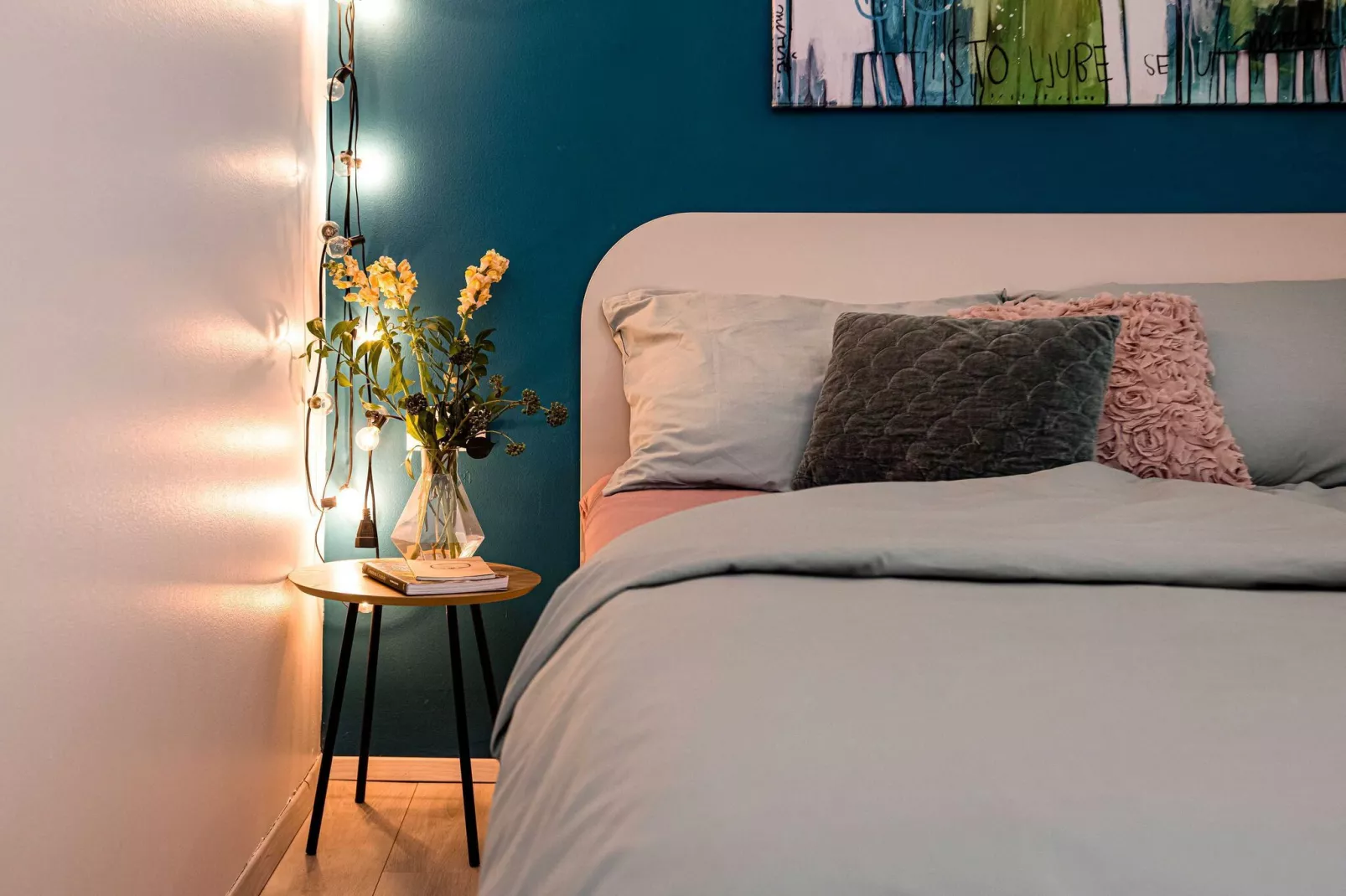 Apartment Pantarul - One Bedroom Apartment with City View-Bedroom