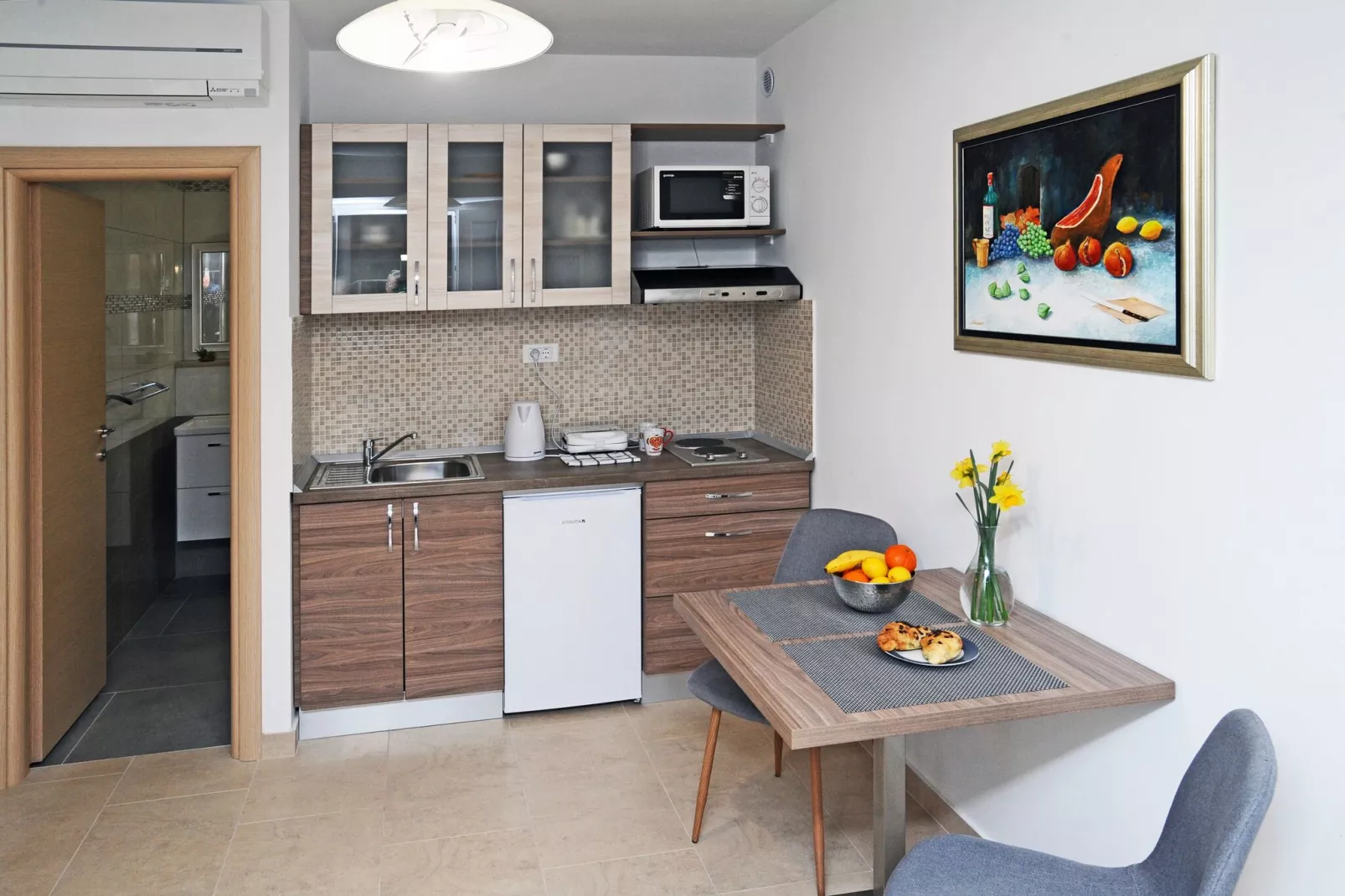 Nika Family Apartments - Standard Studio Apartment with Side Terrace and Partial Sea View (A2)-Cuisine