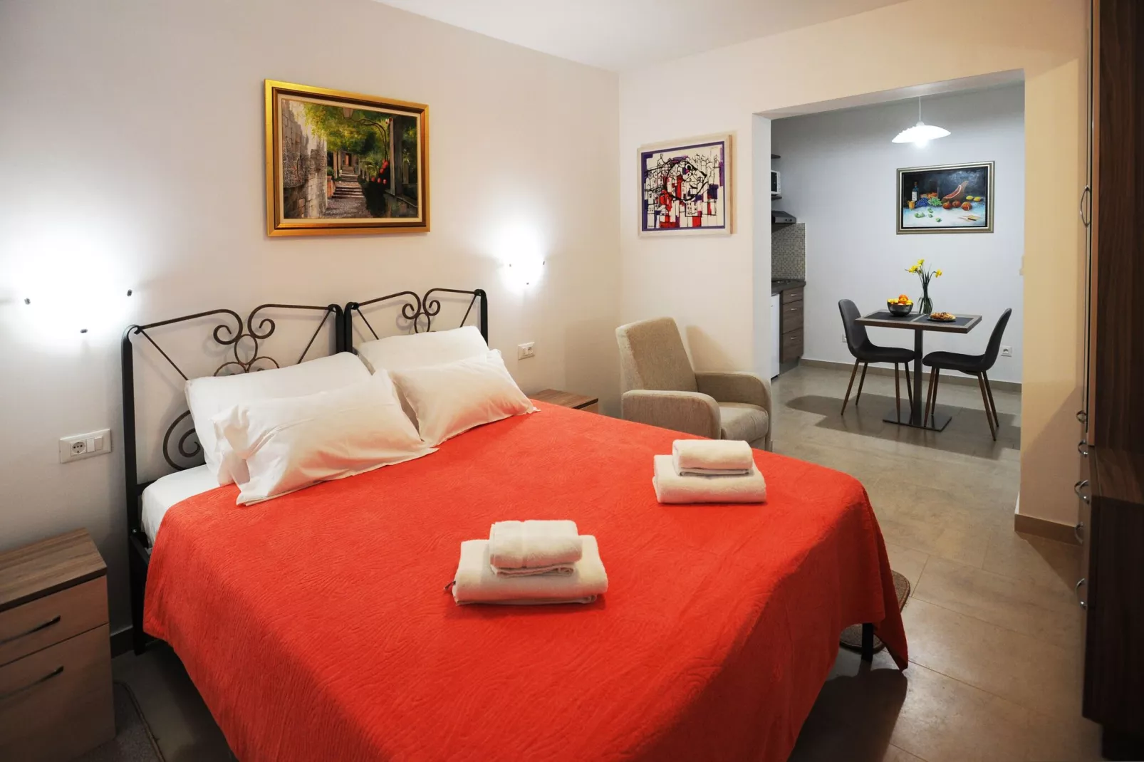 Nika Family Apartments - Standard Studio Apartment with Side Terrace and Partial Sea View (A2)-Chambre