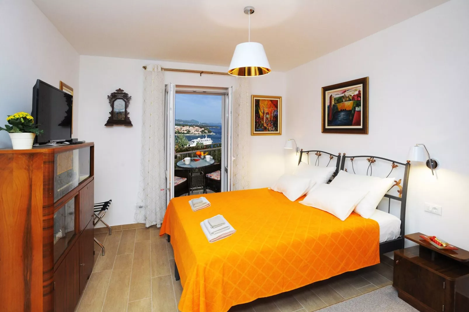 Nika Family Apartments - Superior Studio Apartment with Balcony and Sea View (A3)-Bedroom