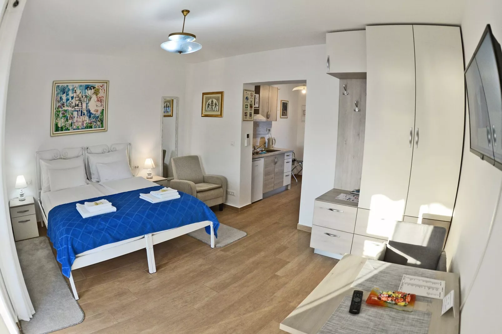 Nika Family Apartments - Comfort Studio Apartment with Balcony and Sea View (A4)-Indoor