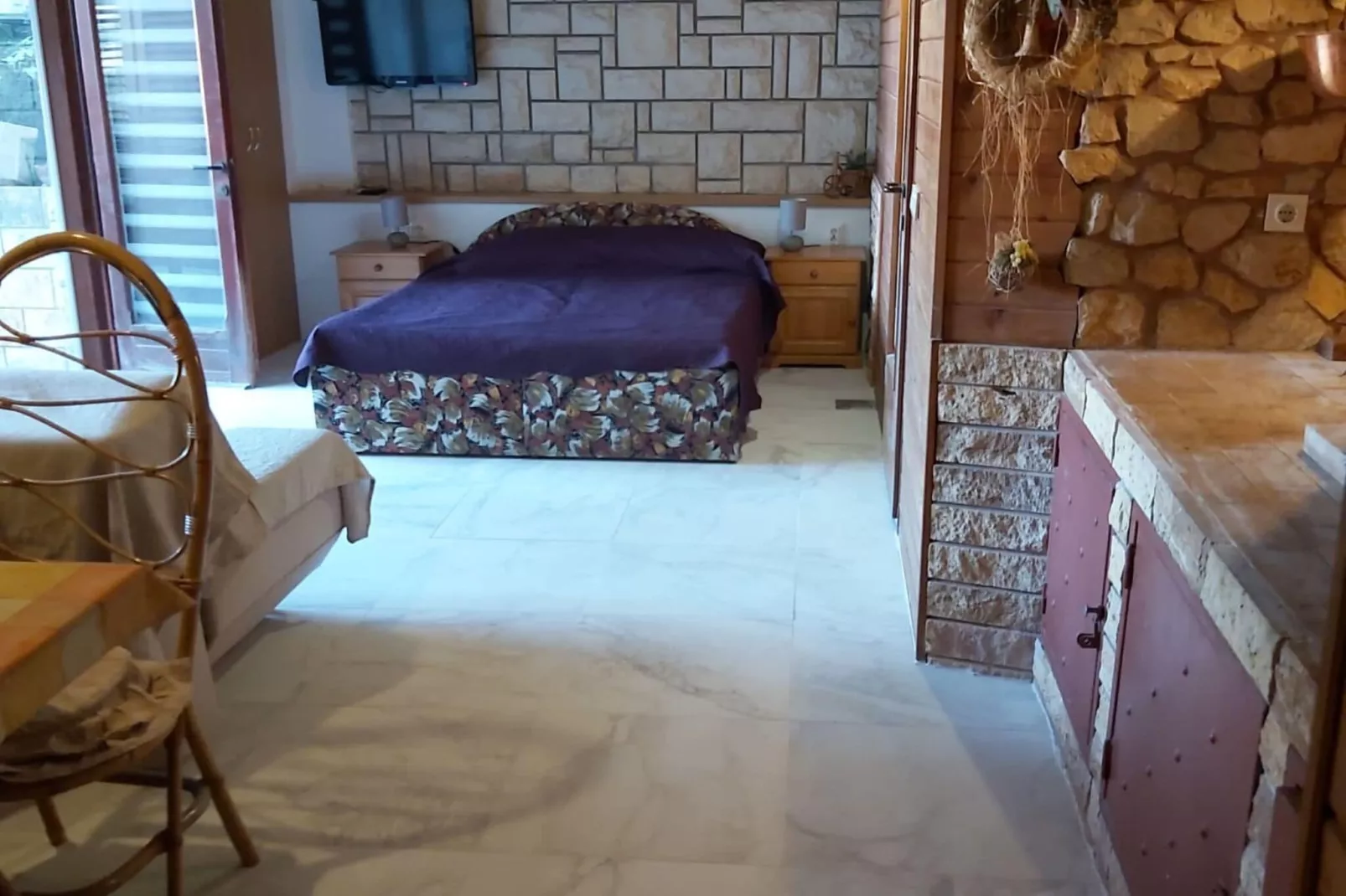 Big Terrace Apartment - Studio with Terrace and City View - First floor-Bedroom