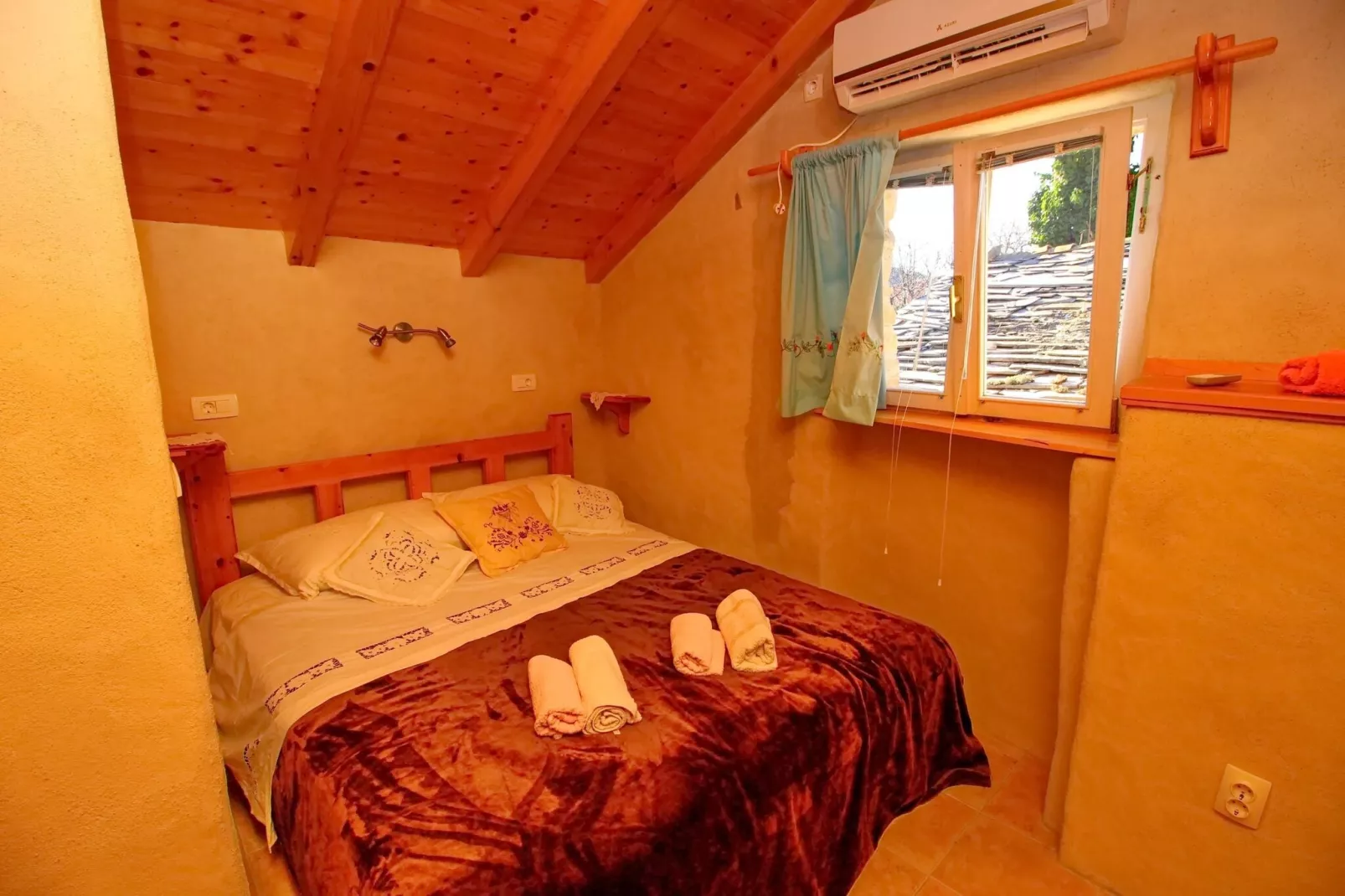Stone House Harmony - One Bedroom Apartment with Patio and Garden View ( 1 )-Bedroom