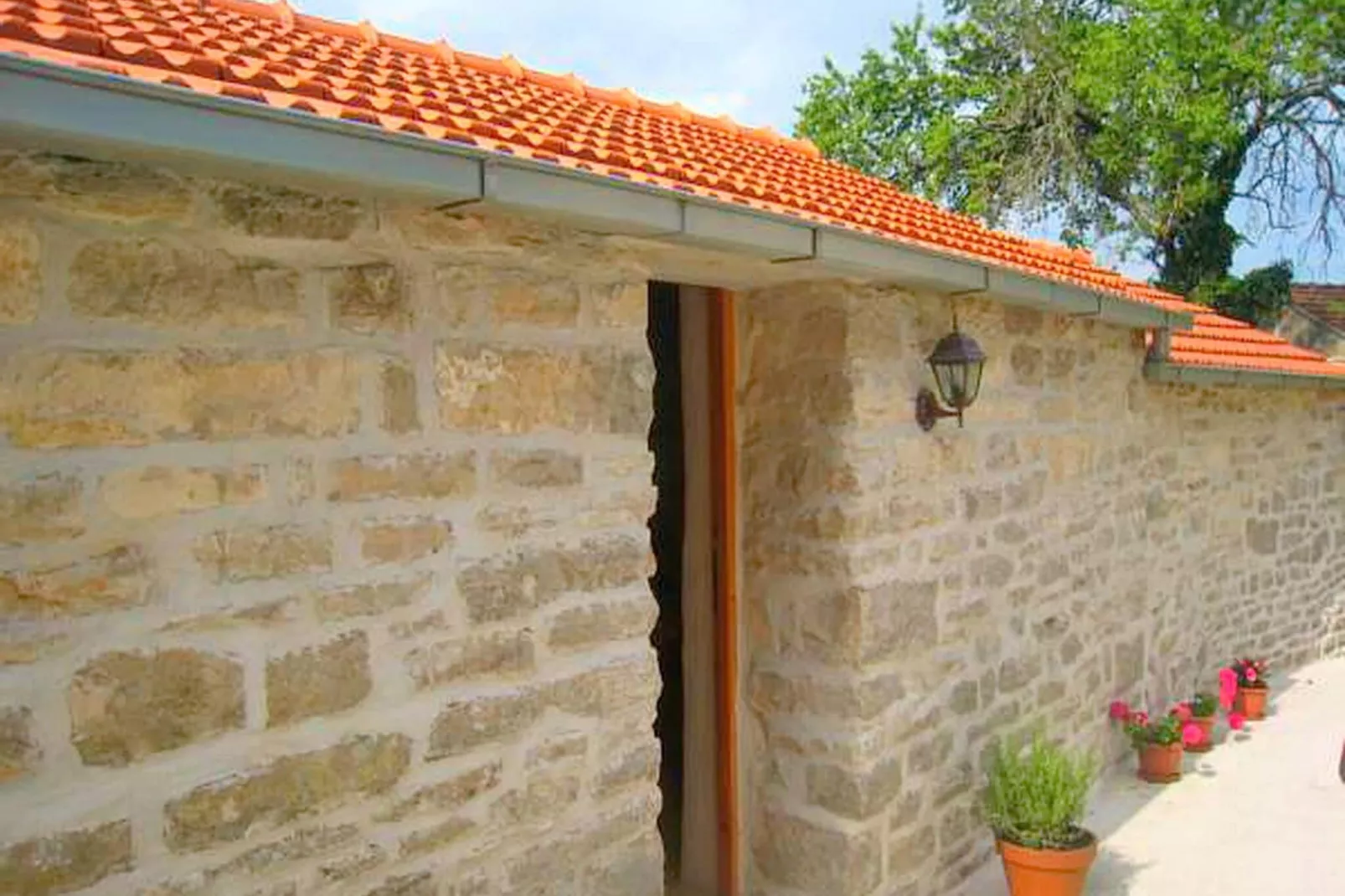 Stone House Harmony - One Bedroom Apartment with Patio and Garden View ( 1 )-Outdoor
