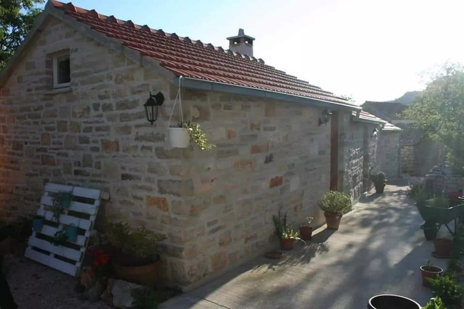 Stone House Harmony - One Bedroom Apartment with Patio and Garden View ( 1 )-Outdoor