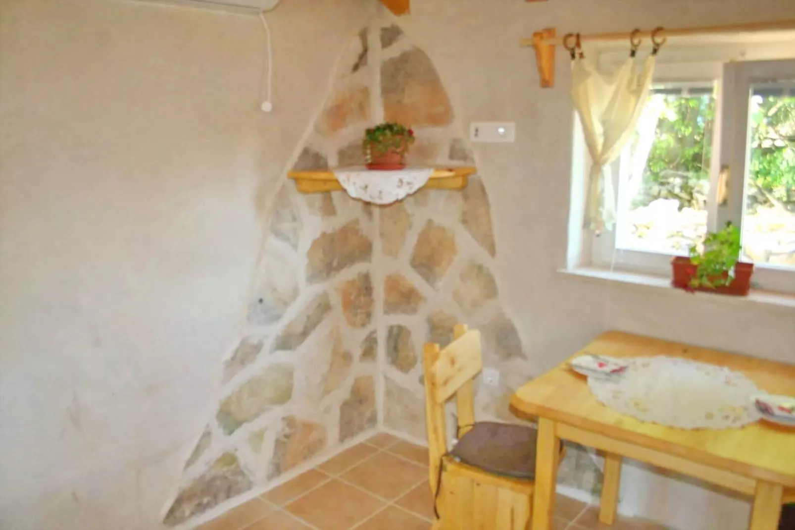 Stone House Harmony -Studio Apartment with Patio and Garden View ( 2 )-Intérieur