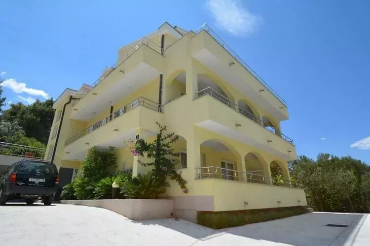 Apartments Villa Moonlight - Two Bedroom Apartment with Sea View Terrace(Family)-Outdoor
