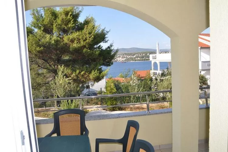 Apartments Villa Moonlight - Two Bedroom Apartment with Sea View Terrace(Family)-Terrace