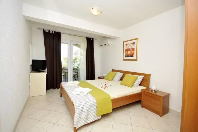 Apartments Villa Moonlight - Two Bedroom Apartment with Sea View Terrace(Family)-Bedroom