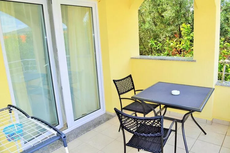 Apartments Villa Moonlight - One Bedroom Apartment with Sea View Balcony and Terrace (Sandra)-Terrace