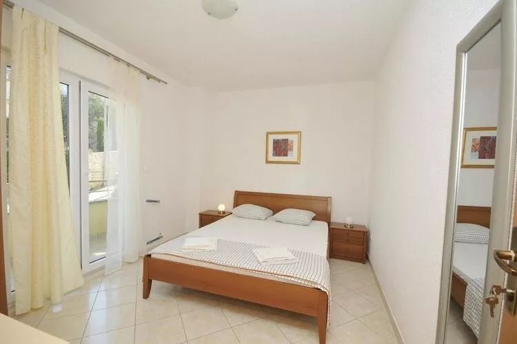 Apartments Villa Moonlight - One Bedroom Apartment with Sea View Terrace and Balcony (Mia)-Bedroom
