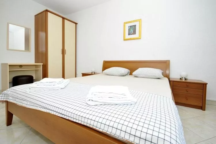 Apartments Villa Moonlight - One Bedroom Apartment with Sea View Balcony (Junior)-Bedroom
