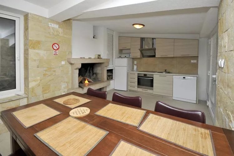 Apartments Villa Moonlight - One Bedroom Apartment with Sea View Balcony (Junior)-Facilities