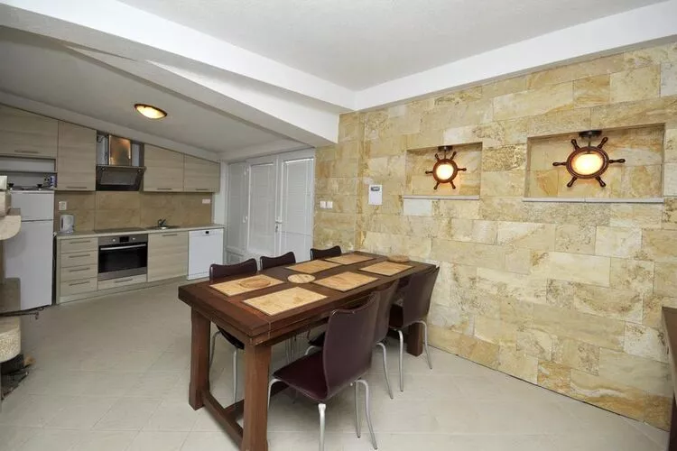 Apartments Villa Moonlight - One Bedroom Apartment with Sea View Balcony (Junior)-Facilities