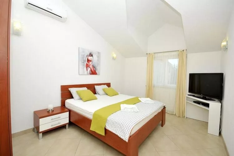 Apartments Villa Moonlight - Two Bedroom Apartment with Sea View Balcony and Terrace (Delux)-Bedroom