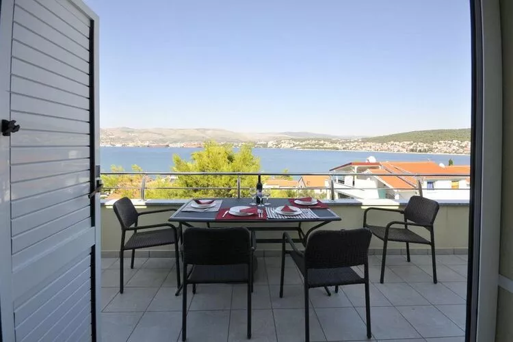 Apartments Villa Moonlight - Two Bedroom Apartment with Sea View Balcony and Terrace (Delux)-Outdoor