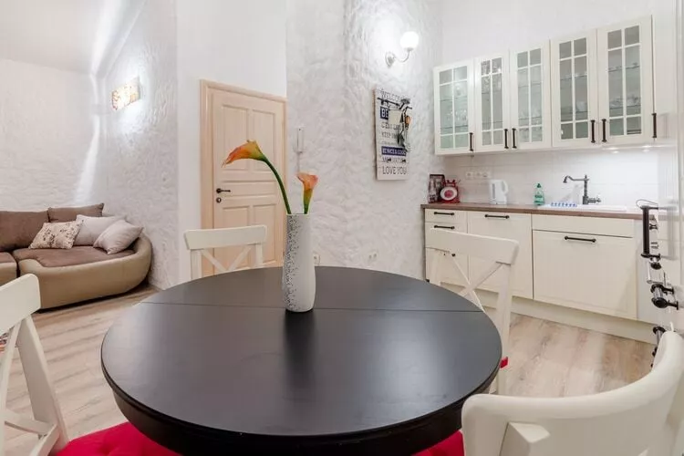 Apartments Villa Kameja - Two Bedroom Apartment with Terrace and Sea View (Crni)-Esszimmer