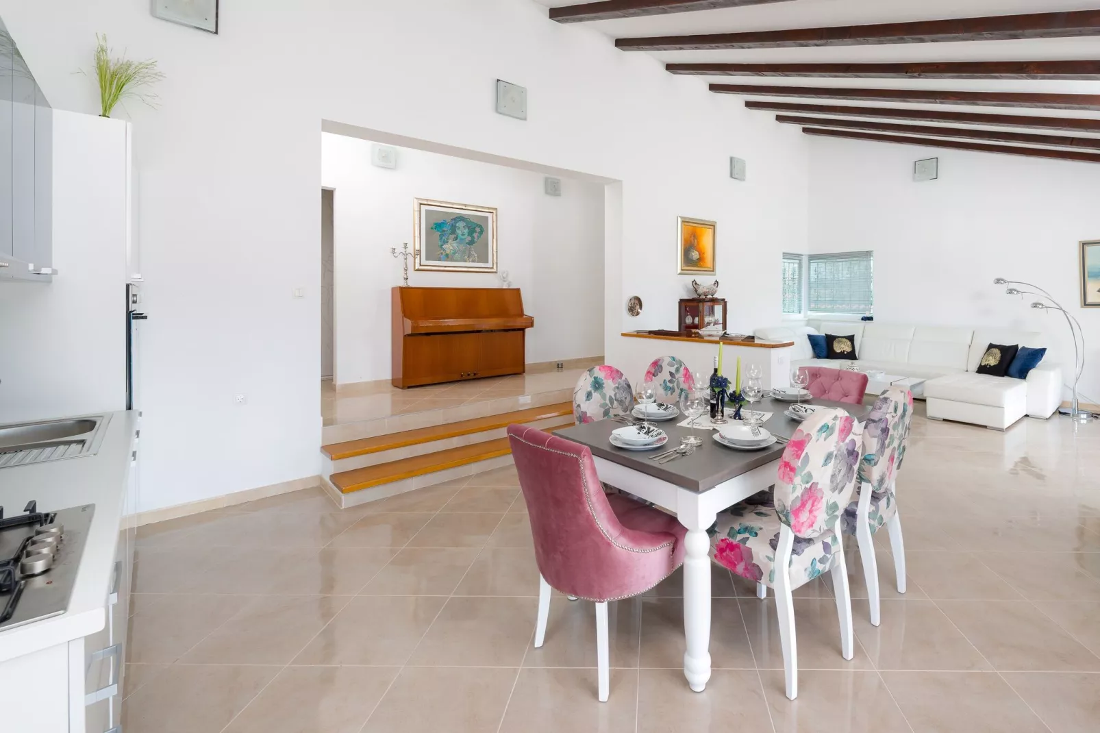 Villa Dea - Luxury Villa with Outdoor Swimming Pool-Salle à manger