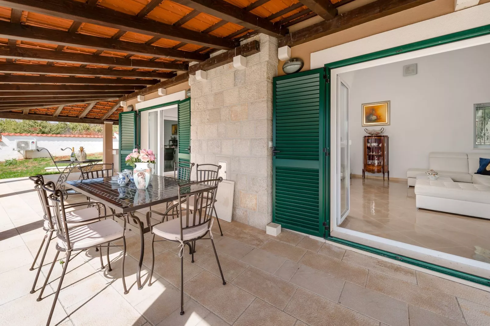 Villa Dea - Luxury Villa with Outdoor Swimming Pool-Terrasse
