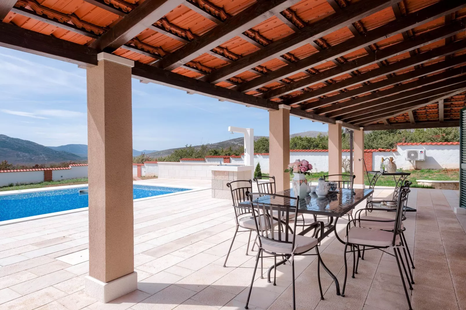 Villa Dea - Luxury Villa with Outdoor Swimming Pool-Terrasse