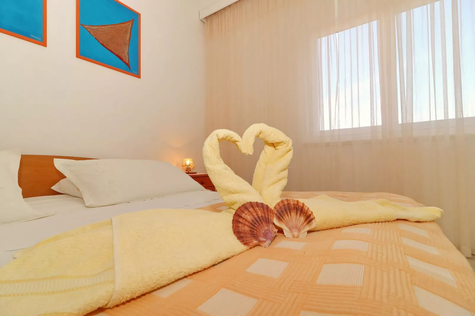 Apartments Villa Marijana - Two Bedroom Apartment with Terrace and Sea View (Marijana 1)-Bedroom