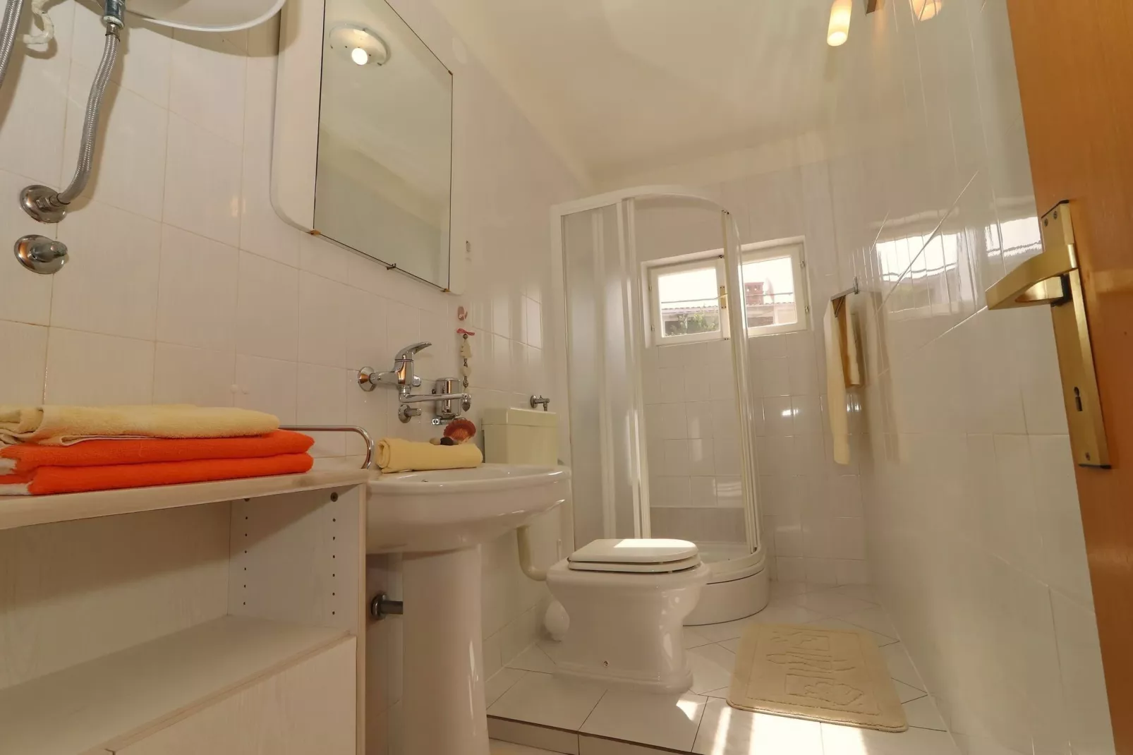 Apartments Villa Marijana - Two Bedroom Apartment with Terrace and Sea View (Marijana 1)-Bathroom