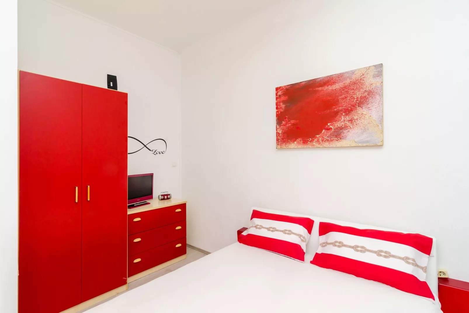 Apartment Caceris -  Comfort Studio Apartment with Terrace-Chambre
