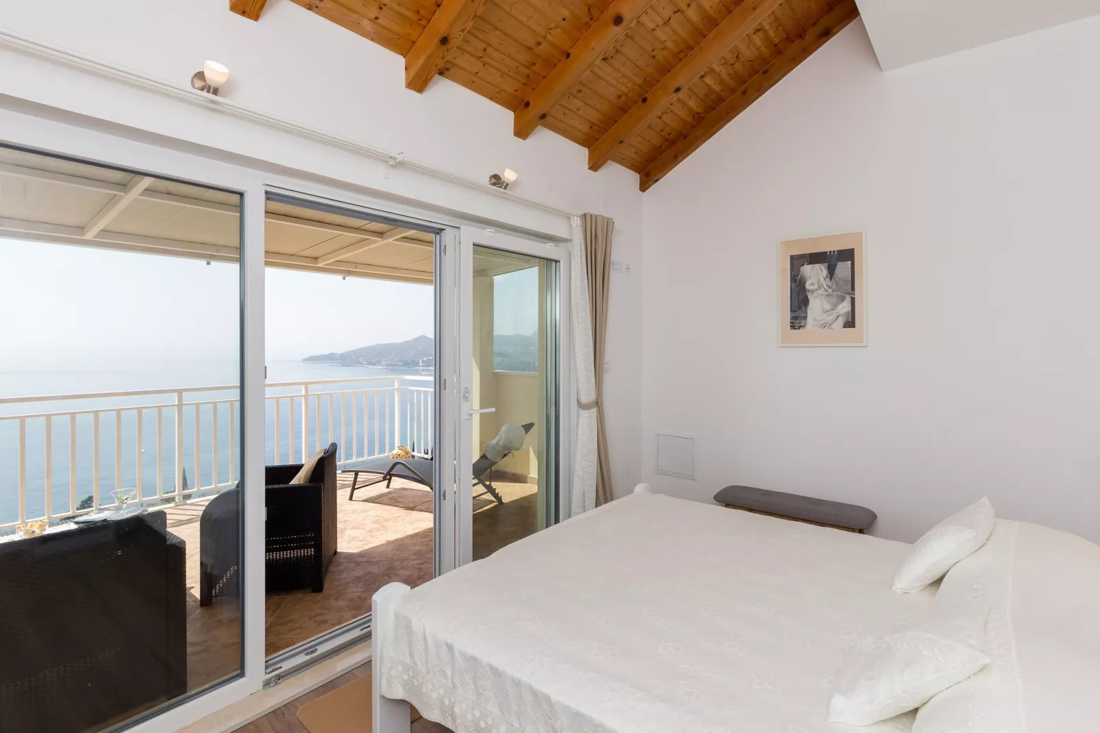 Apartment M&K - Two Bedroom Apartment with Balcony and Sea View-Bedroom