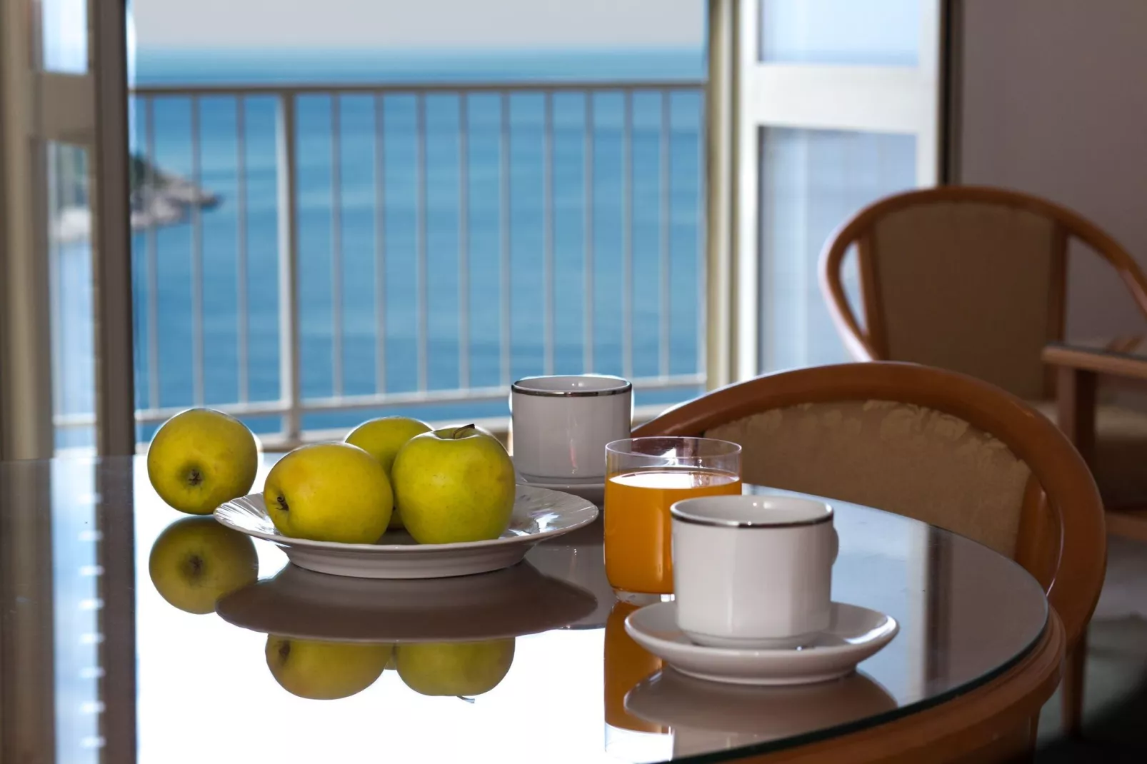 Apartments Sipa - Comfort Two Bedroom Apartment with Balcony and Sea View (Apartman B)-Terrace balcony